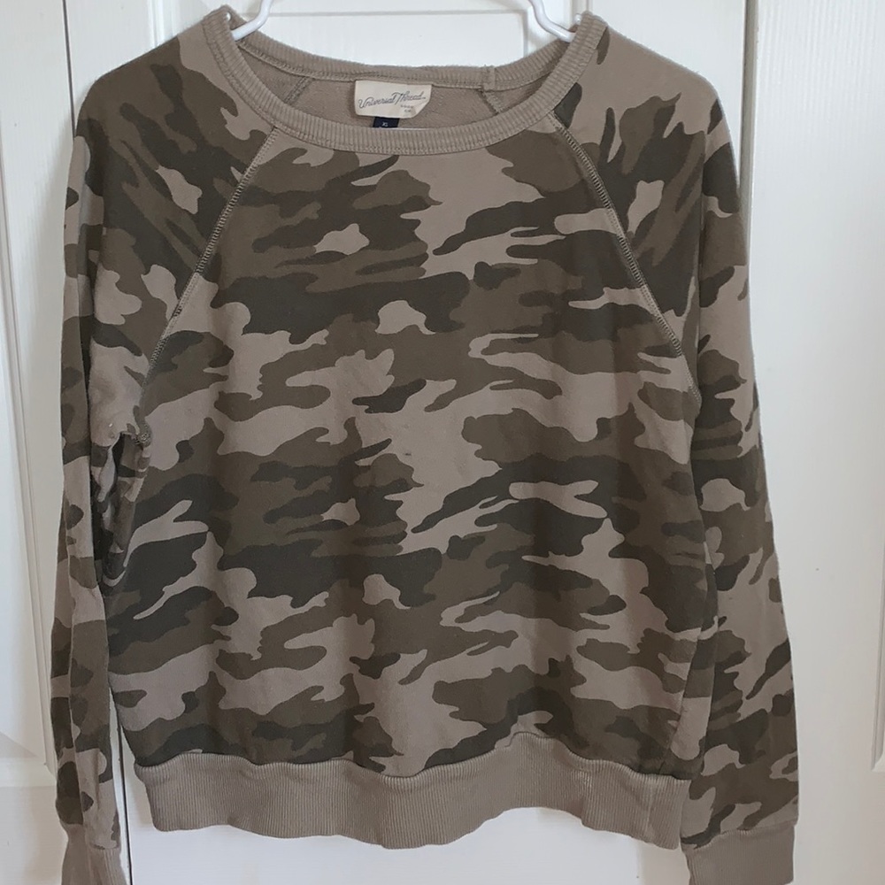 target camo crewneck